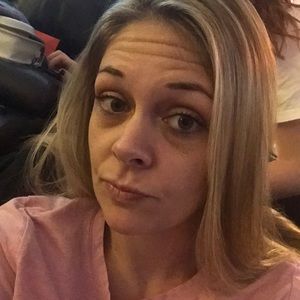 Meet your Posher, Katrina